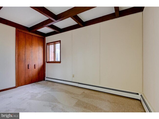 Building Photo - 181 Cranbury Rd
