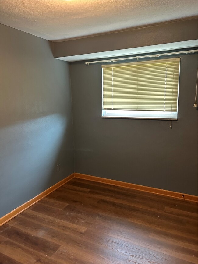 Building Photo - 4307 Kay Ln