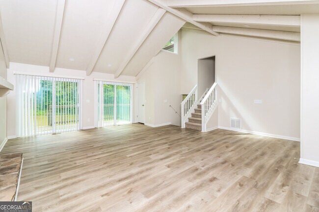 Building Photo - 517 Benson Hurst Dr SW