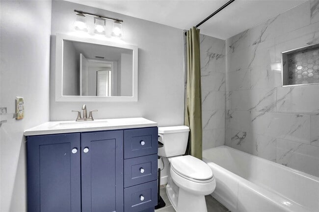 Building Photo - 2800 NE 14th Street Causeway