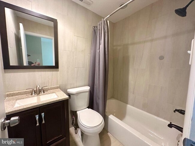 Building Photo - 505B Cypress Point Cir