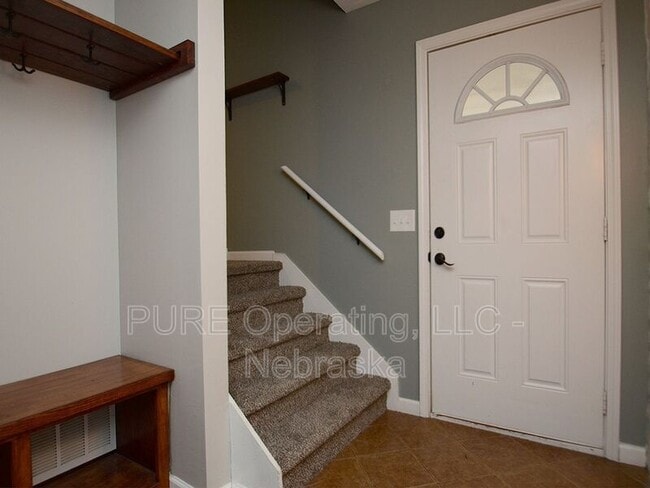 Building Photo - 13951 Jefferson Cir