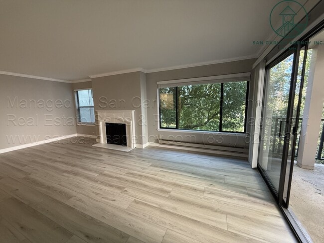 Building Photo - Remodeled Two Bedroom Ocean Pines Condominium