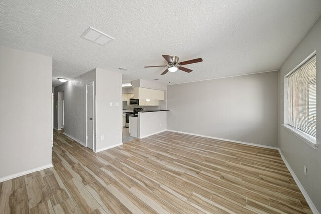 Building Photo - 13464 Castilian Dr