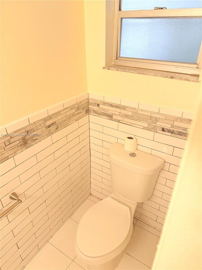 Building Photo - 4101 Indian Creek Dr