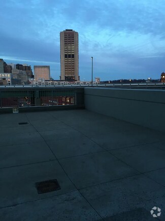 Building Photo - 301 Virginia St