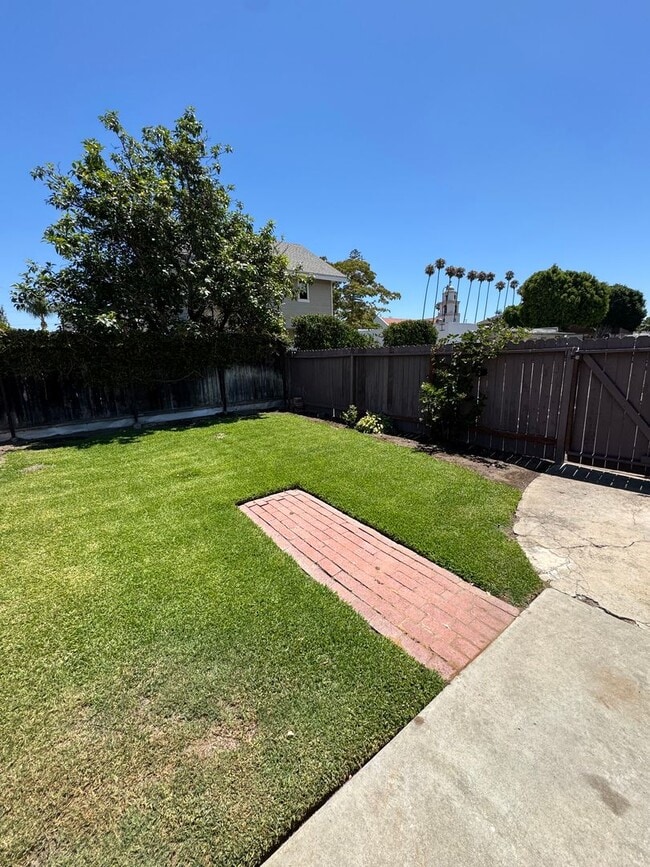 Building Photo - Charming 2-Bedroom Home in the Heart of Or...