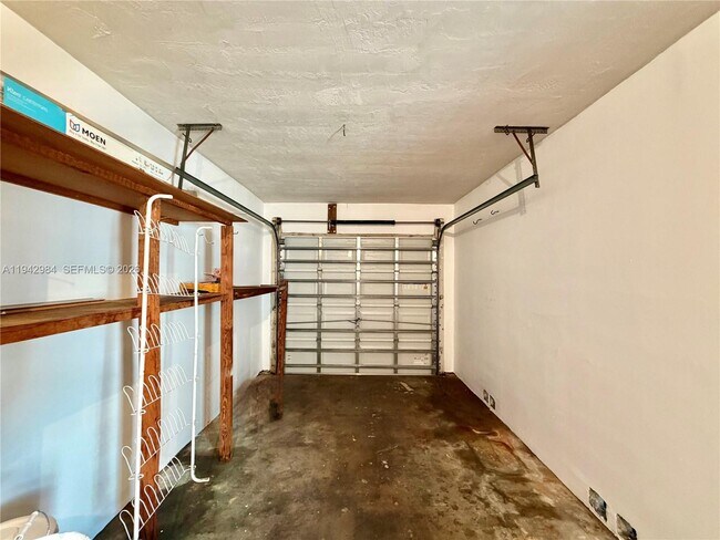 Building Photo - 12111 SW 107th St