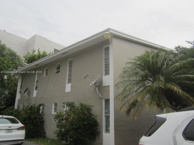 Building Photo - 1525 NW 19th Terrace
