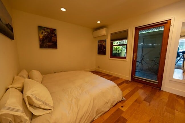 Building Photo - Sun Valley Townhome Steps from Skiing, Hiking, and Biking Trails
