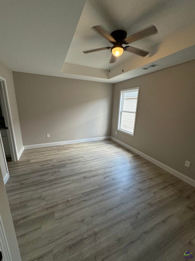 Building Photo - 312 Beau Claire Cir