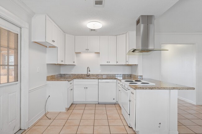 Building Photo - 4306 FM 1462