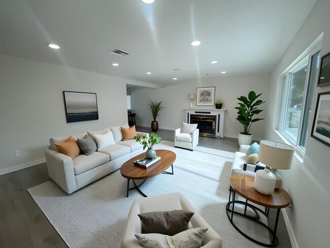 Building Photo - 7317-7321 Garden Grove Avenue