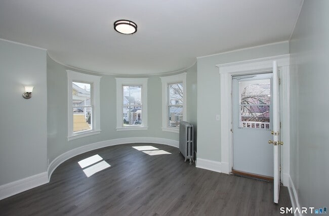 Building Photo - 75 Wilcox Ave