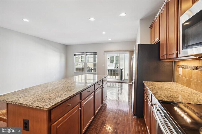 Building Photo - 7106 Santa Cruz Pl