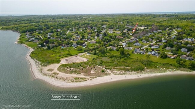 Building Photo - 501 Sandy Point Ave