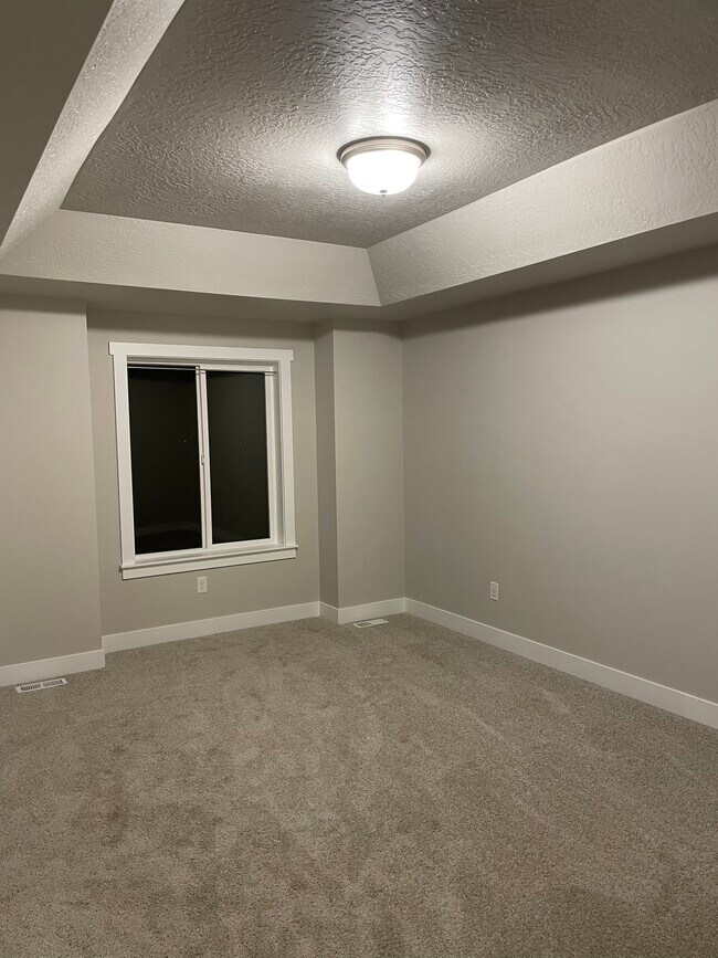 Building Photo - 54 E Ginger Gold Rd