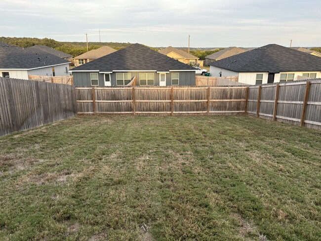 Building Photo - Charming Copperas Cove Rental – Modern Com...