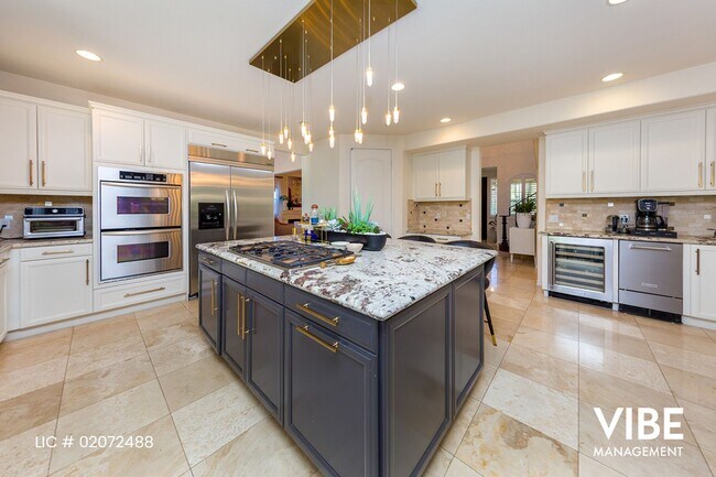 Building Photo - Gated Community-Lynn Oaks Estates Pool Hom...