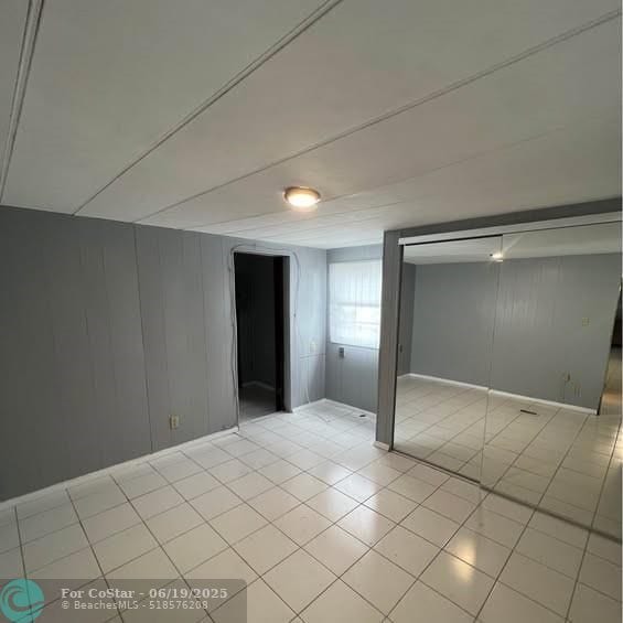 Building Photo - 2356 SW 84th Ave