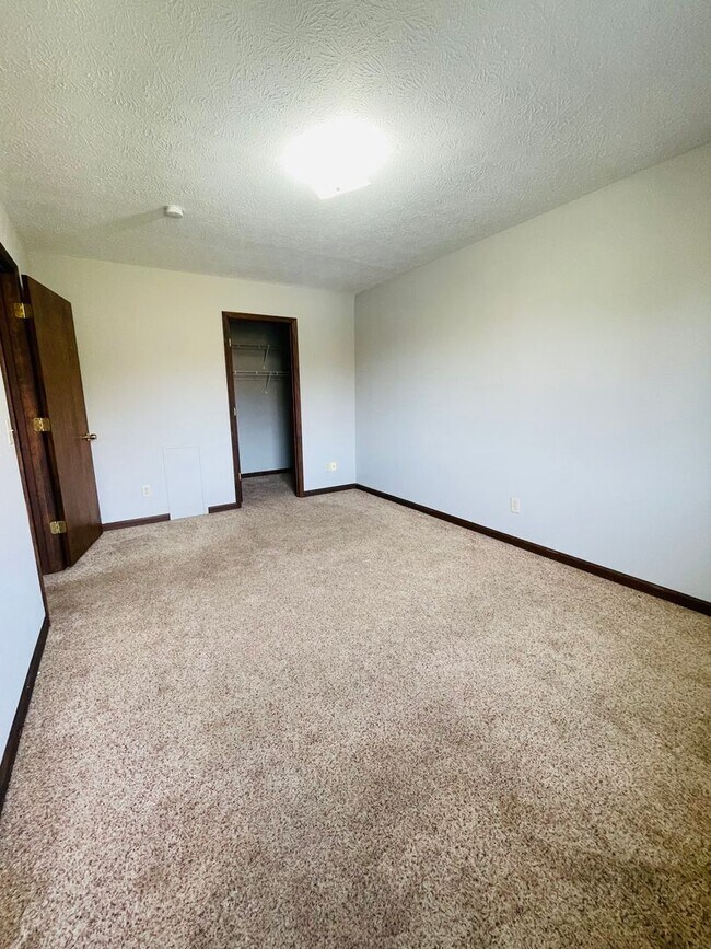Building Photo - 2 Bedroom apartment for rent near EMU