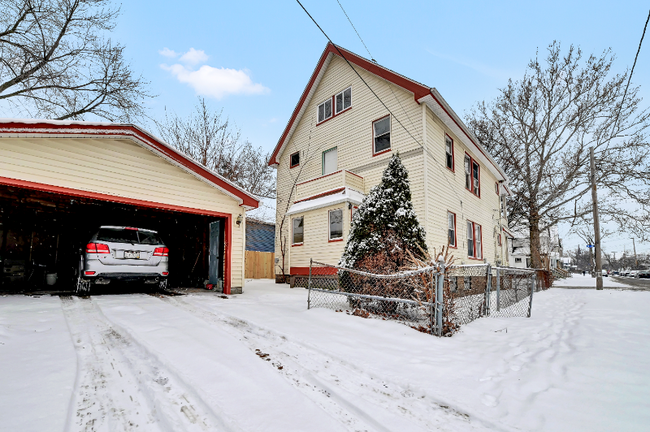 Building Photo - 3267 W 38th St