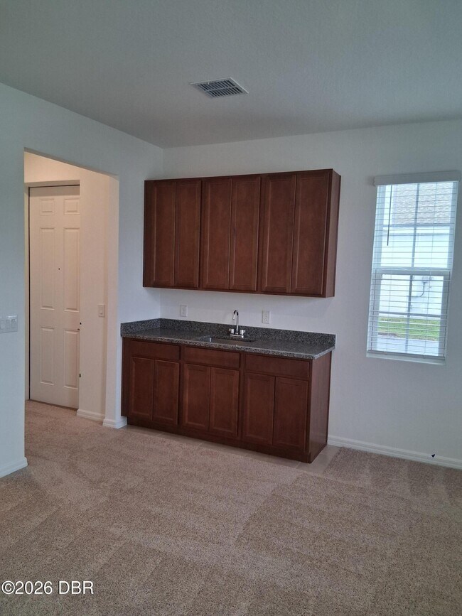 Building Photo - 663 Birdswill Ln