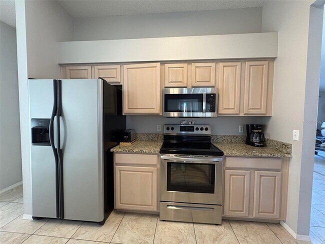 Building Photo - 2598 Chatham Cir