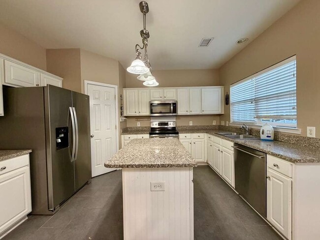 Building Photo - 12143 Humboldt Dr