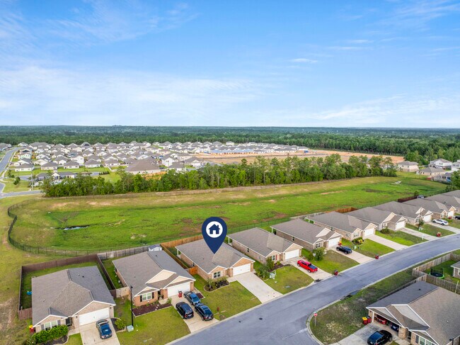 Building Photo - 505 Merganser Way