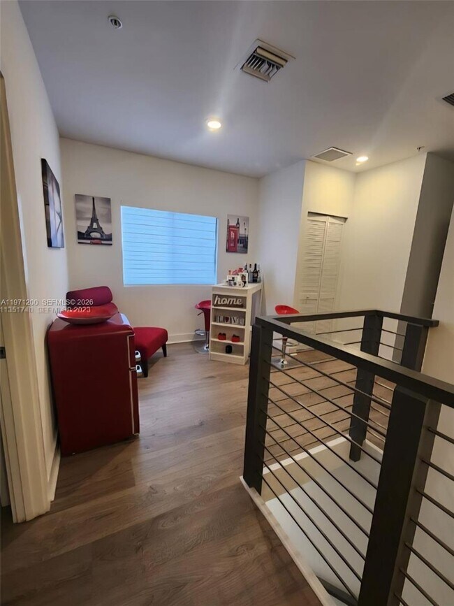 Building Photo - 929 NW 45th Terrace