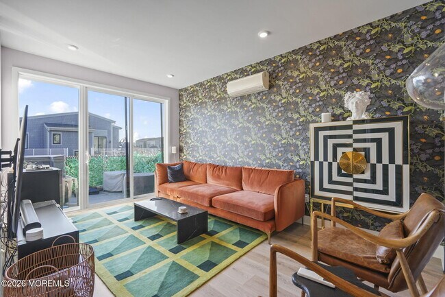 Building Photo - 300 Asbury Ave