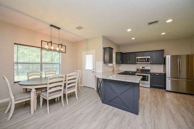 Building Photo - 10607 Criswell Dr