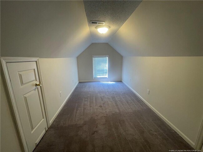 Building Photo - 4005 Toccopola St