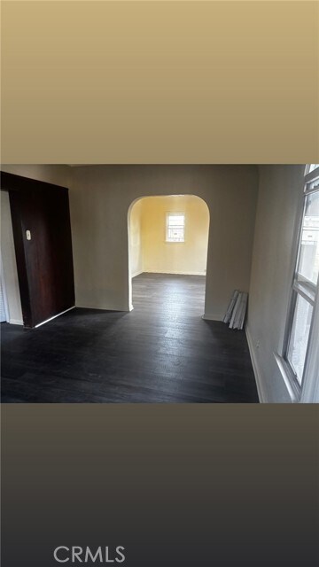 Building Photo - 4058 Santa Ana St