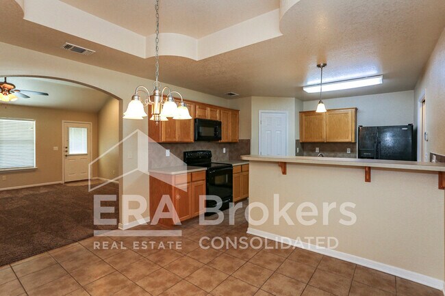 Building Photo - 702 Aries Dr