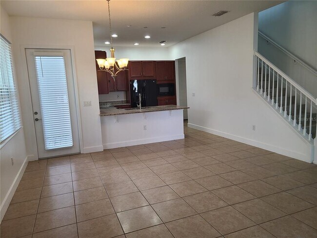Building Photo - 13825 Benavente Ave