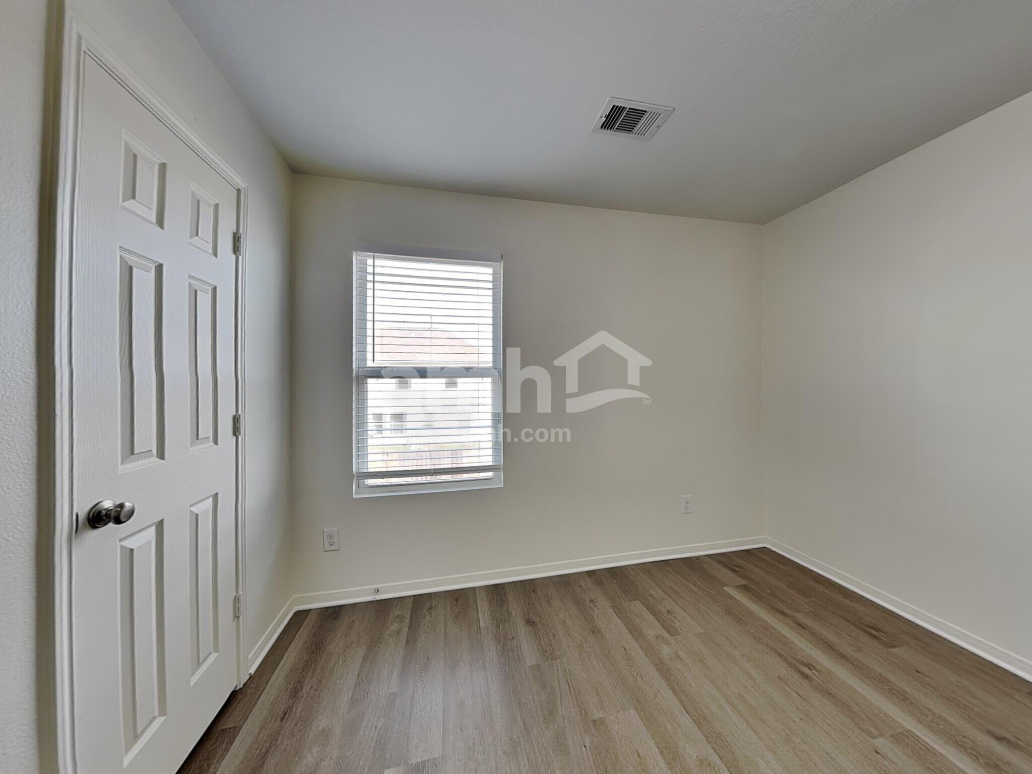 Building Photo - 16843 Blackberry Lily Ln