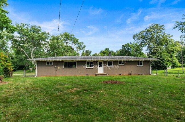 Building Photo - 1160 Birnam Woods Trail