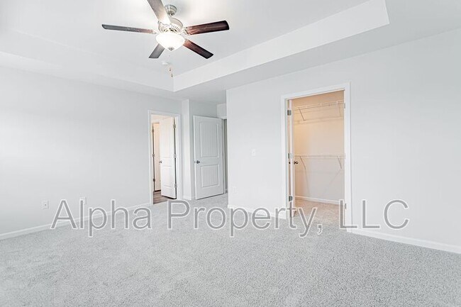 Building Photo - 409 Wards Creek Way