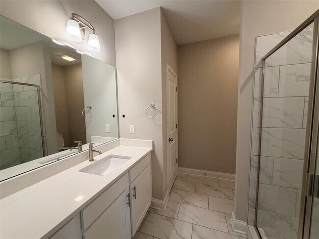 Building Photo - 4995 Shay Town Ln