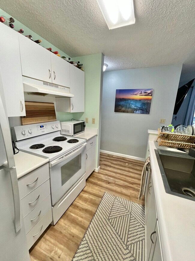 Building Photo - 95-510-510 Wikao St