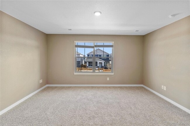 Building Photo - 827 Quatar St