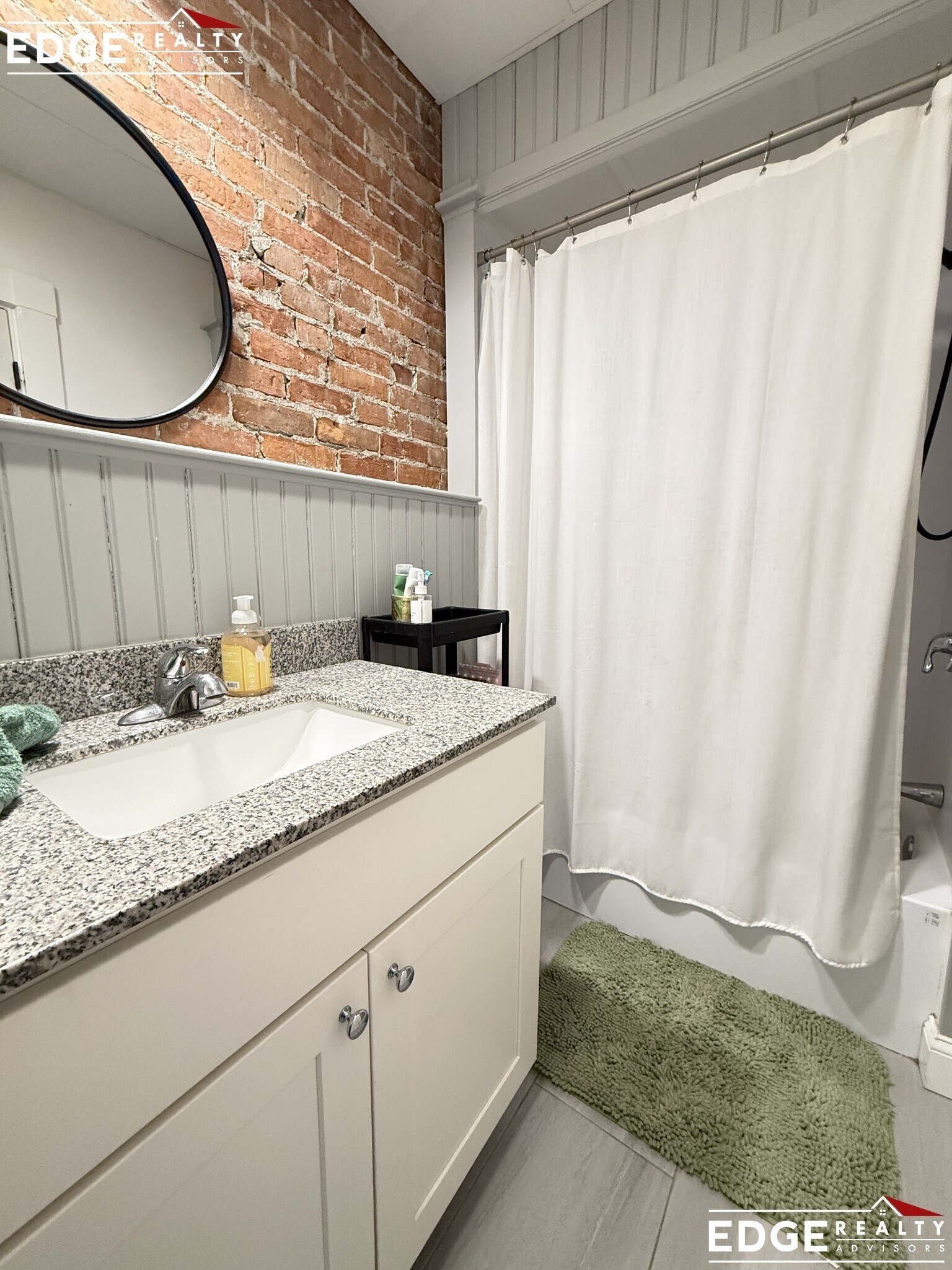 Building Photo - 183 High St