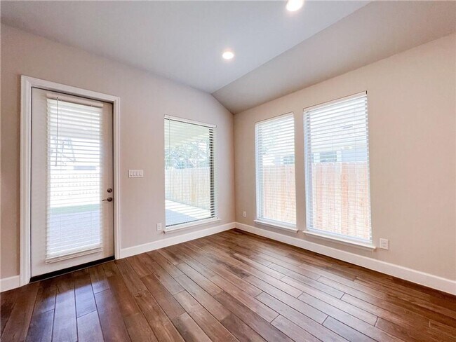 Building Photo - Stunning 4/BR 3.5/BA Home for Rent in Lean...