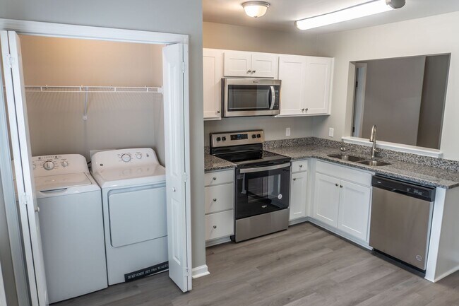 Building Photo - 1039 Wadley Cir