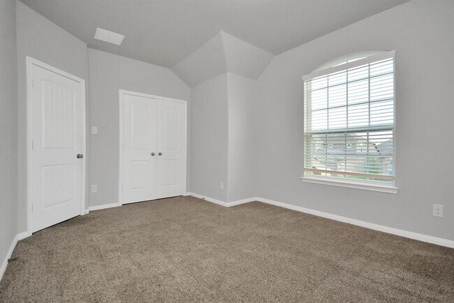 Building Photo - 24814 Puccini Pl