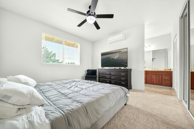 Building Photo - 724 Kakala St