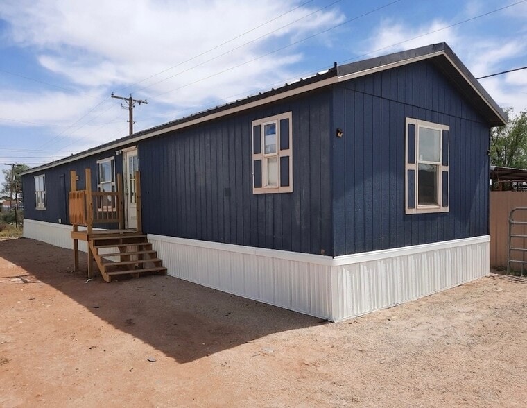 Building Photo - 9540 W 18th St