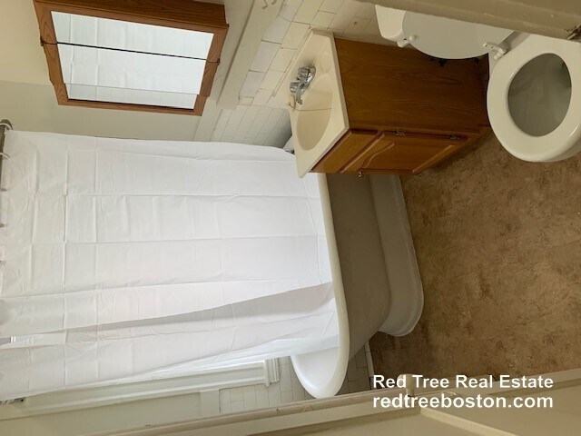 Building Photo - 1179 Boylston St